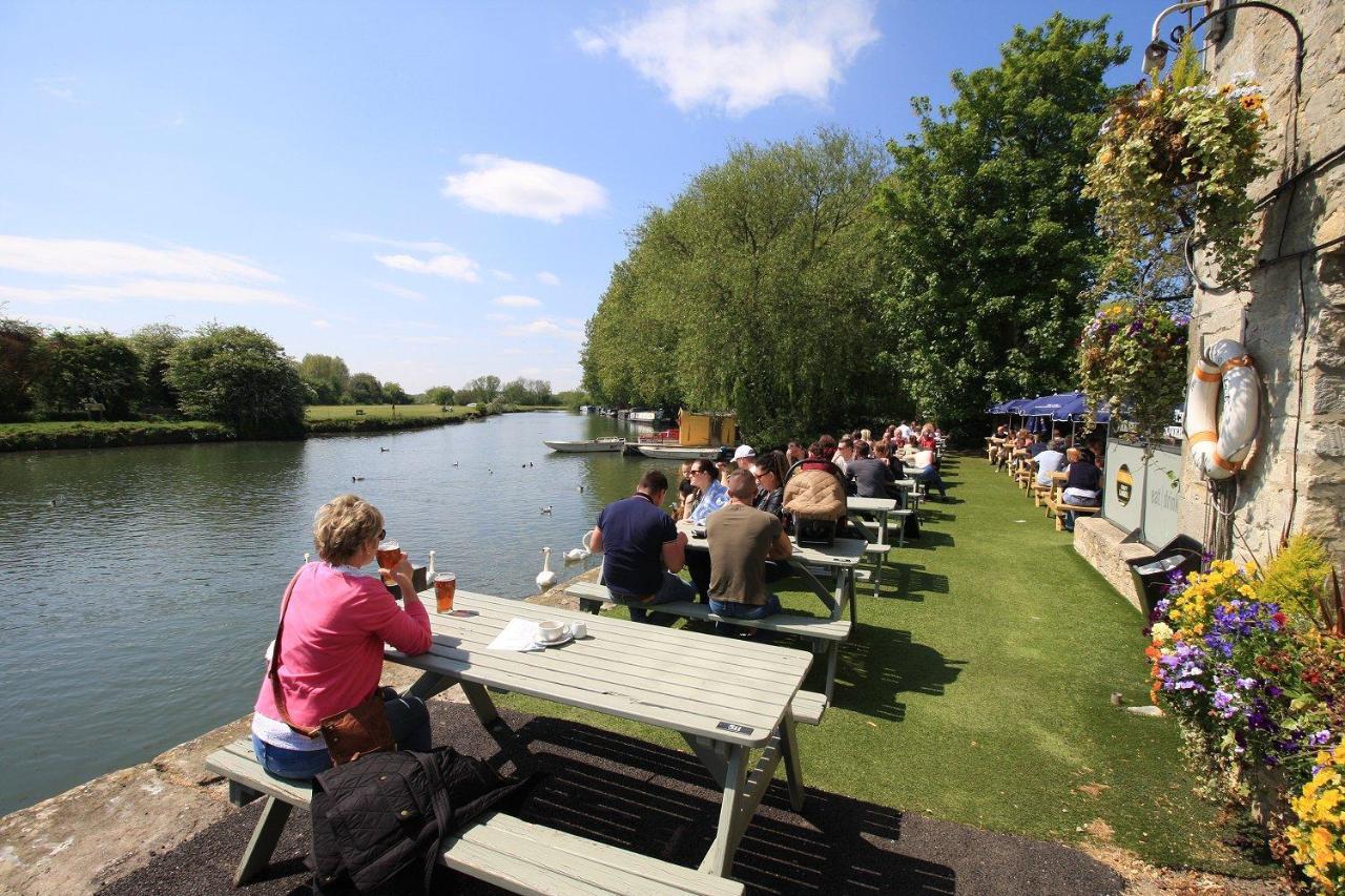 Inn The Riverside 3*